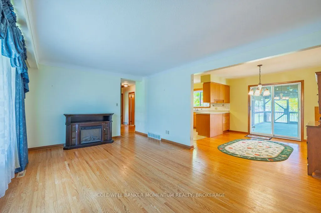82 McDonald Avenue
