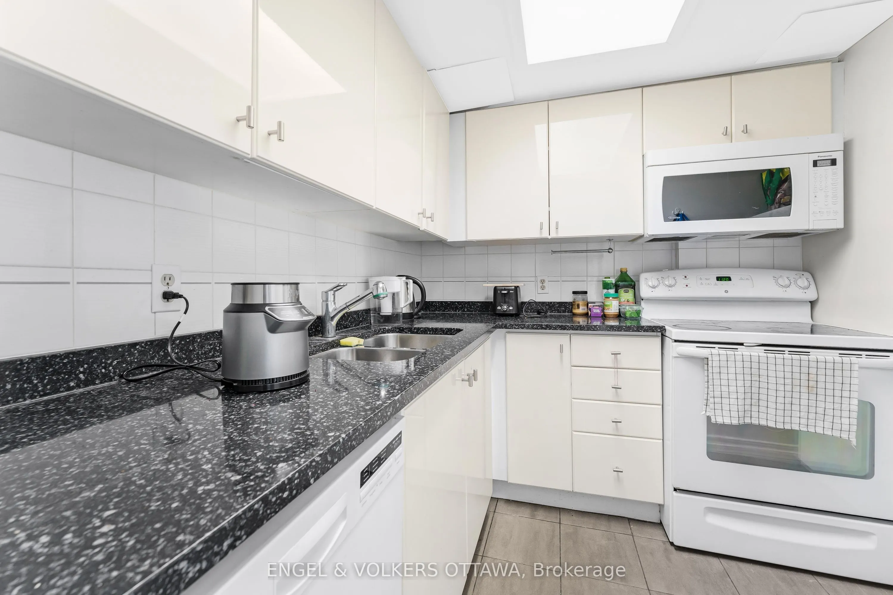 35 Murray Street, #508