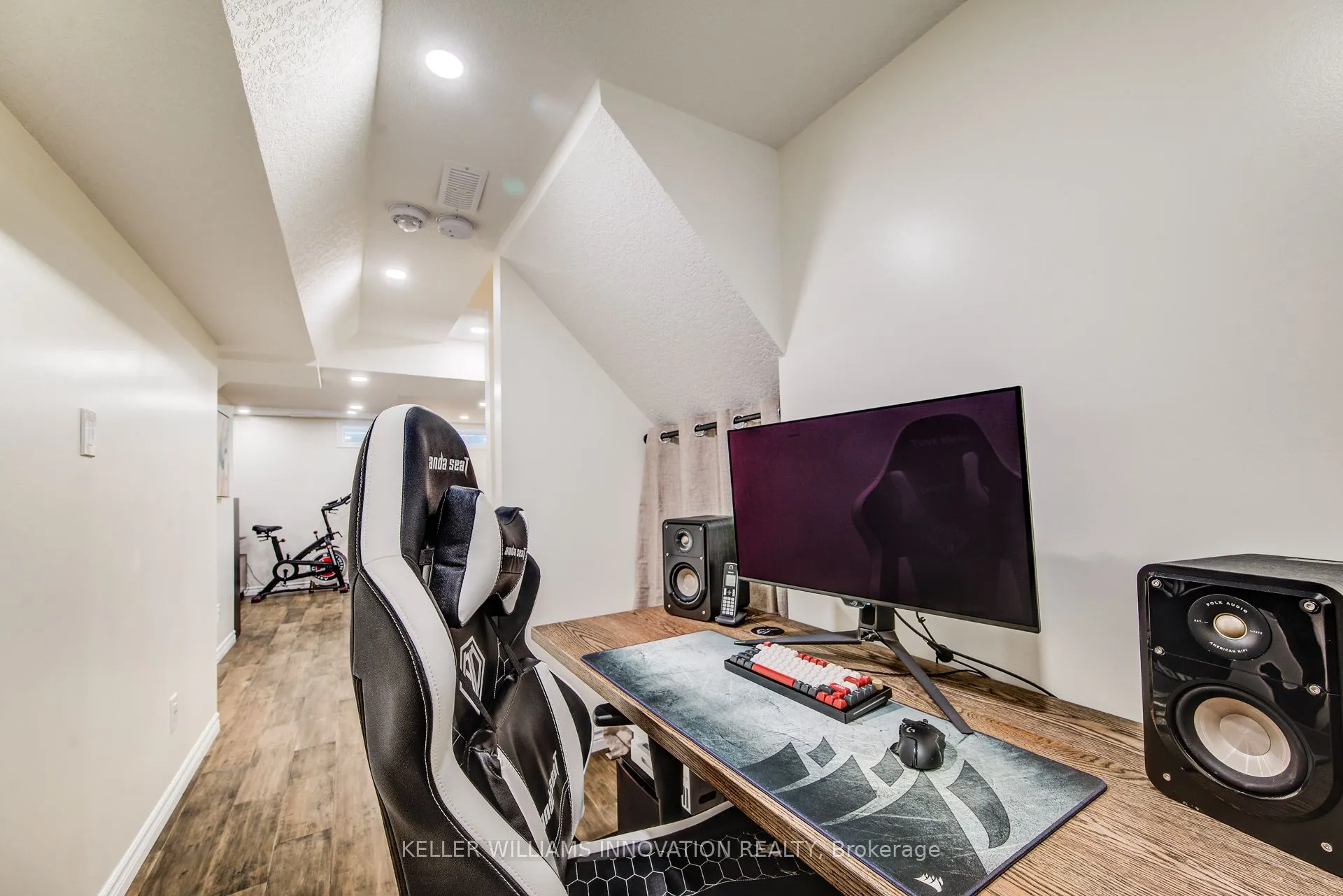 7 Stratus Street