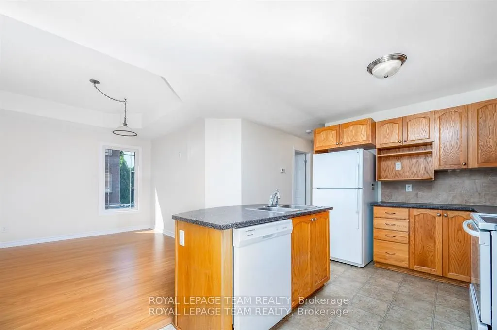 236 Paseo Private, #4