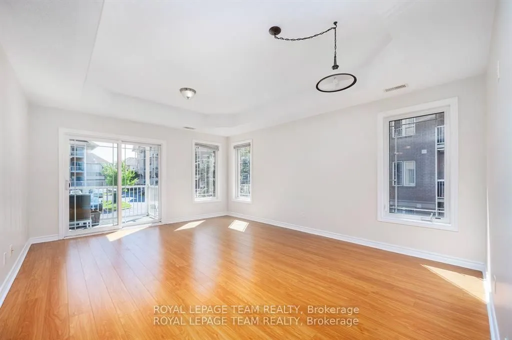 236 Paseo Private, #4