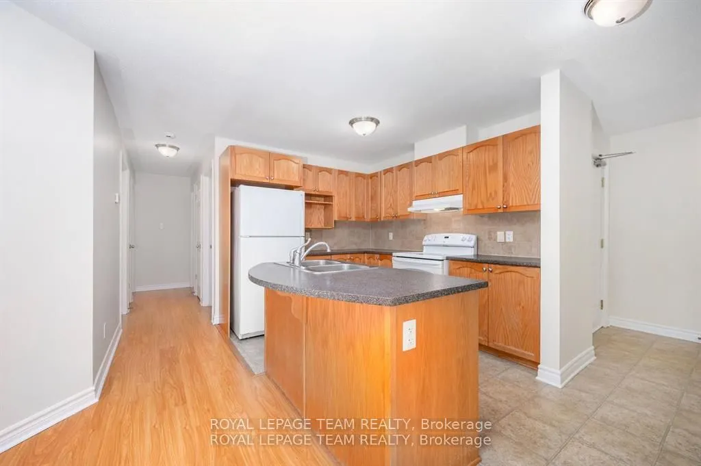 236 Paseo Private, #4