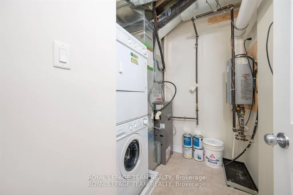 236 Paseo Private, #4