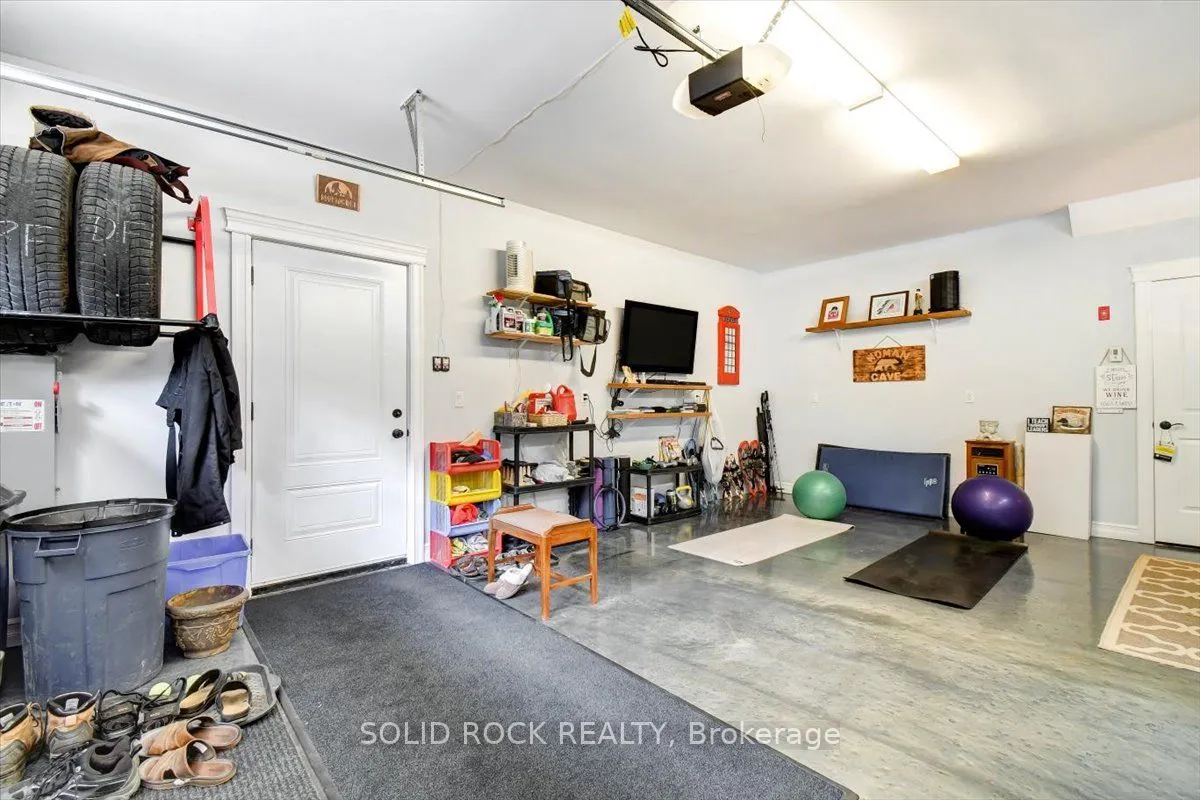400 Pigden Road