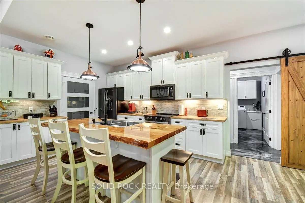 400 Pigden Road