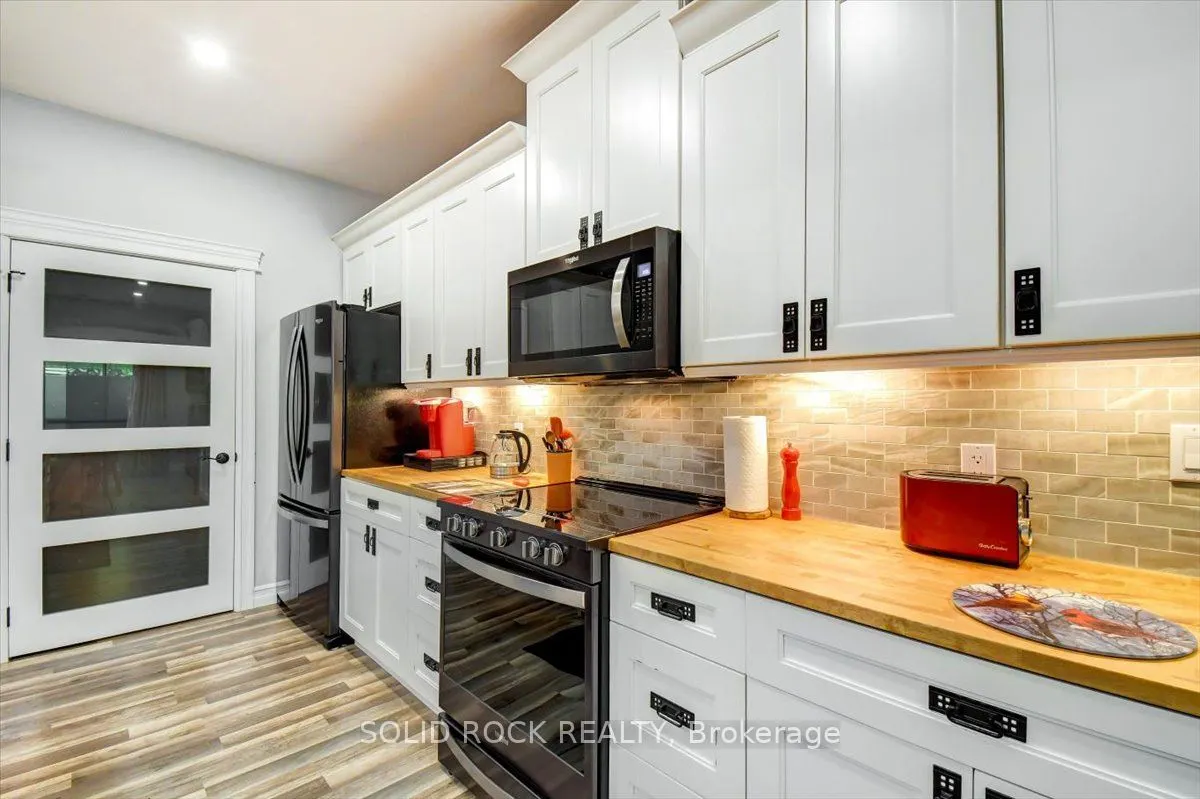 400 Pigden Road
