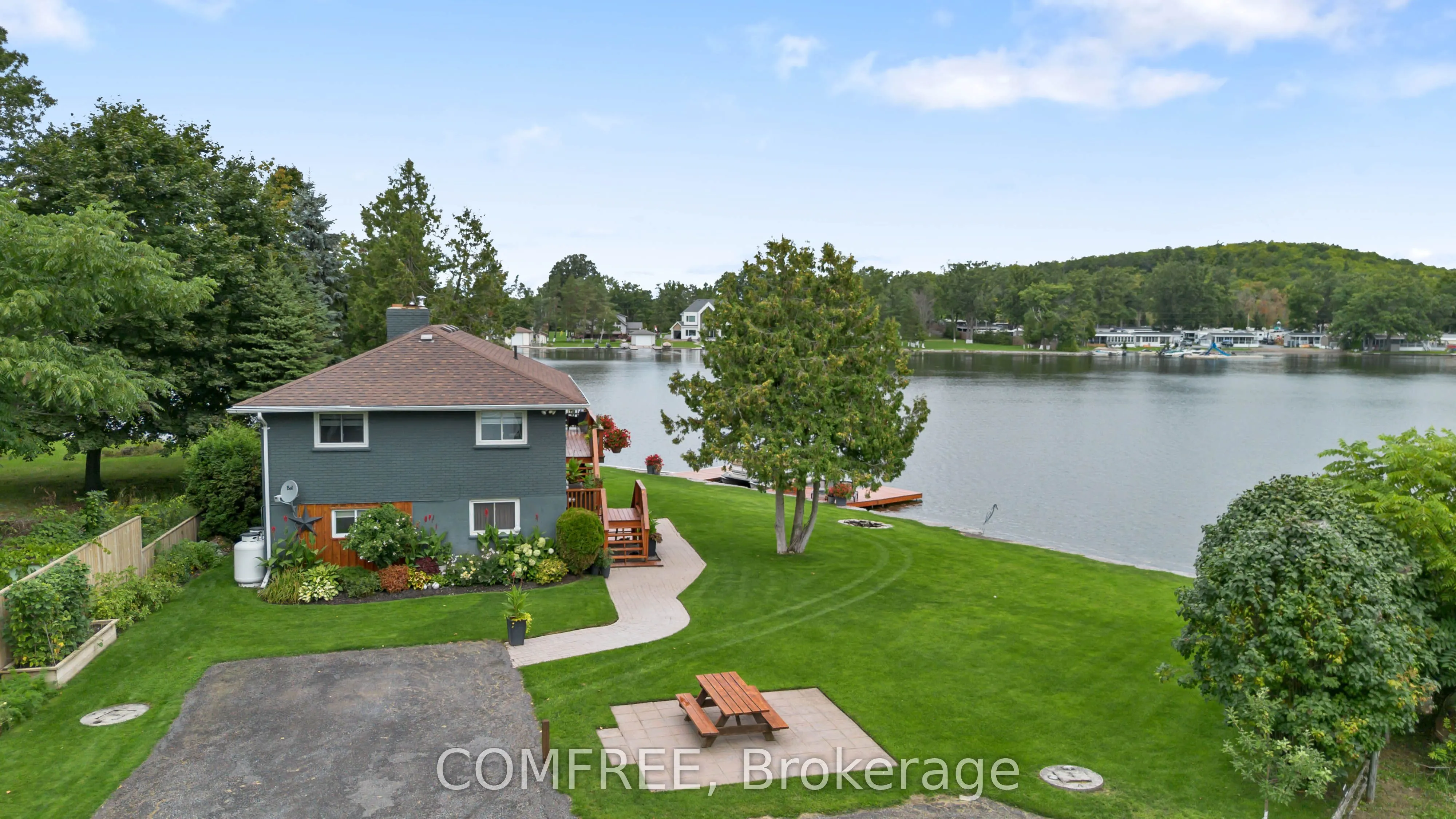 30 Lakeshore Drive