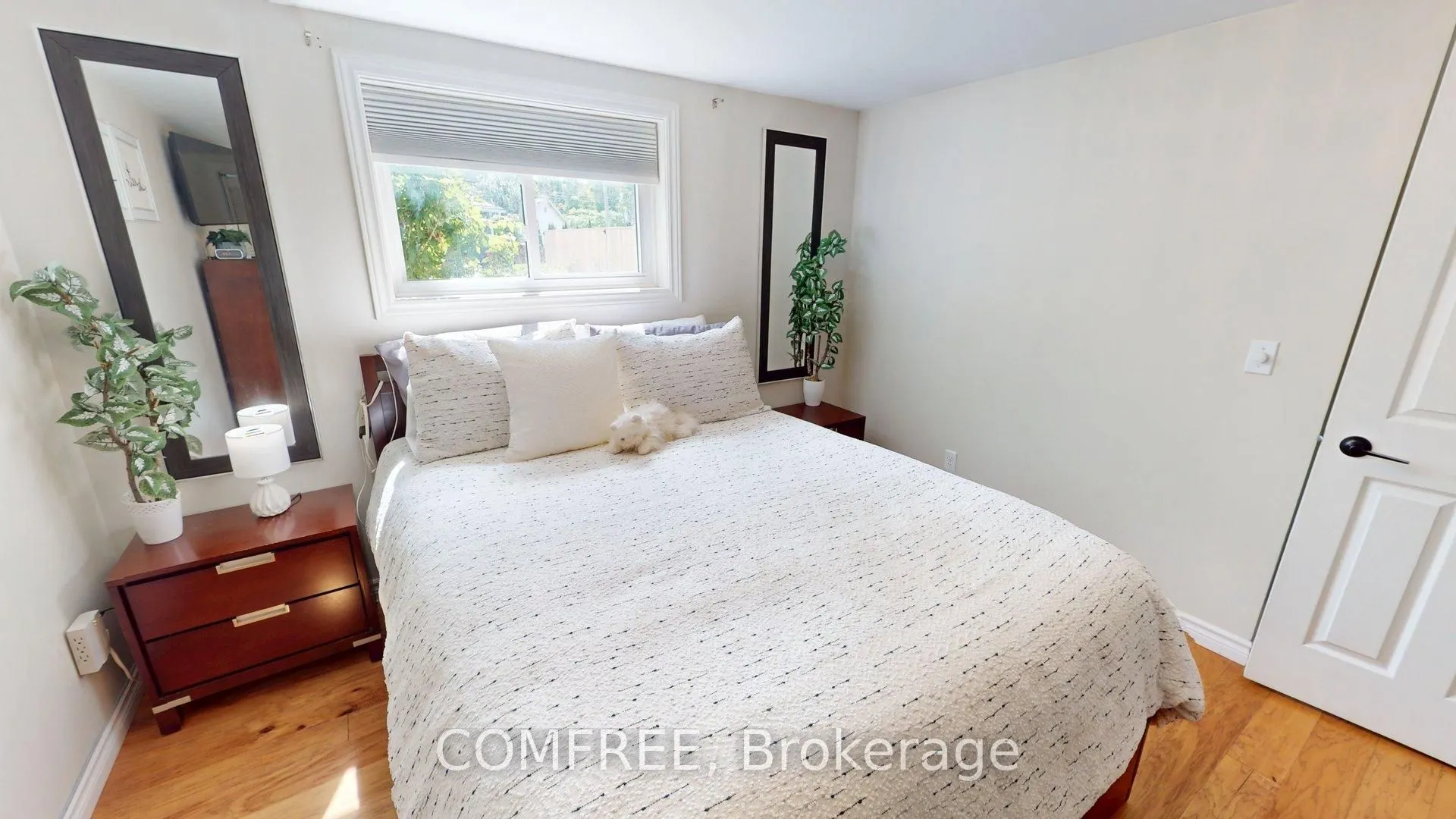 30 Lakeshore Drive