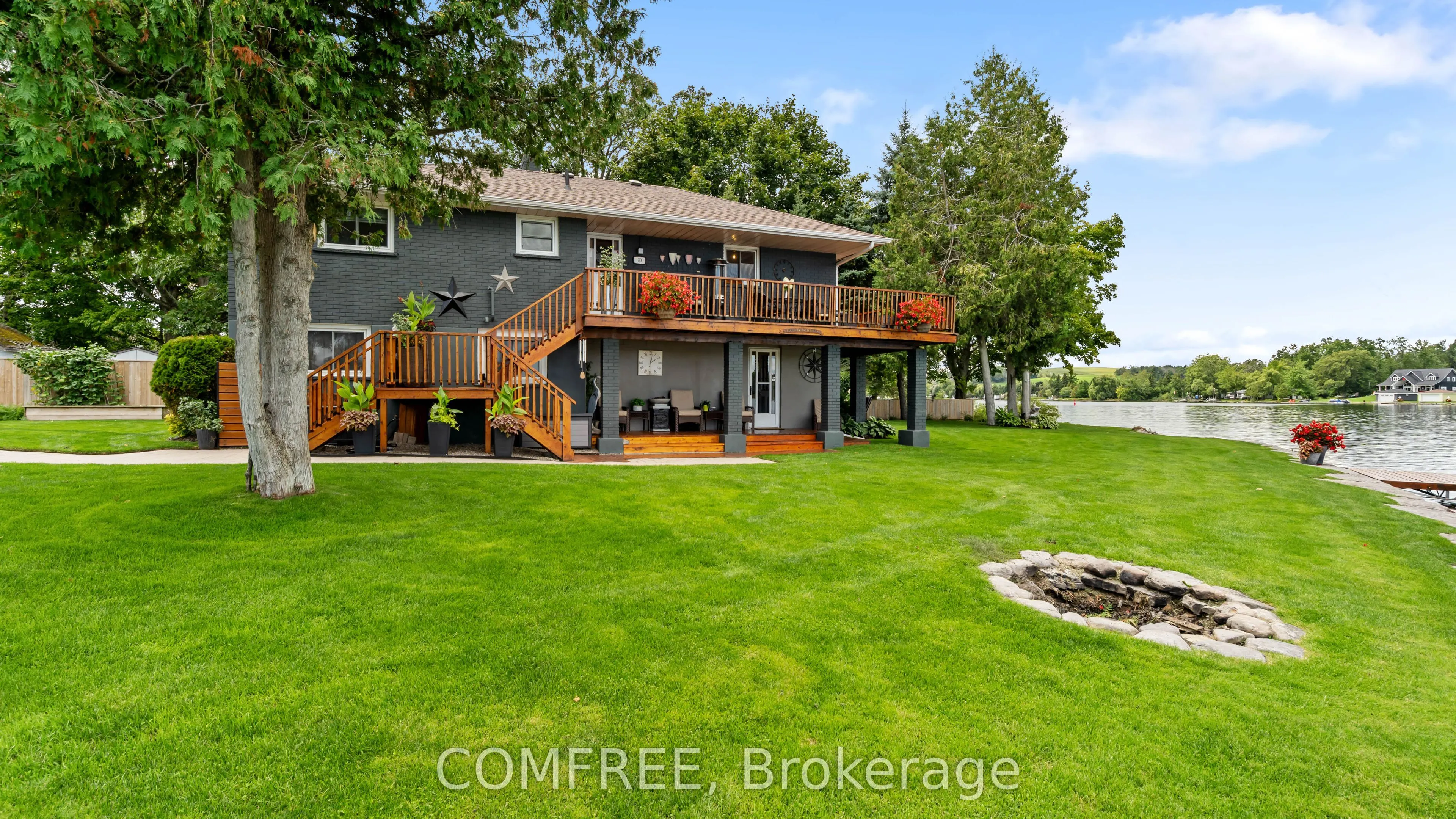 30 Lakeshore Drive