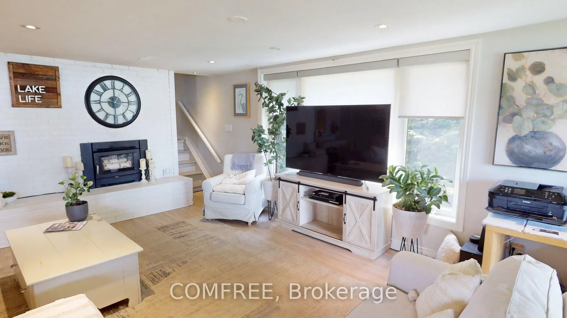 30 Lakeshore Drive