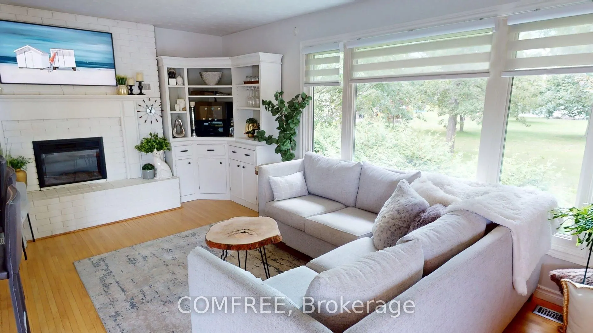 30 Lakeshore Drive