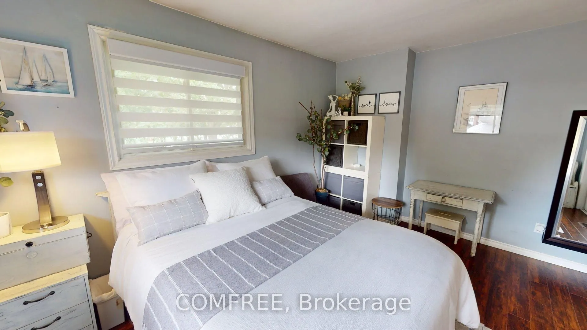 30 Lakeshore Drive