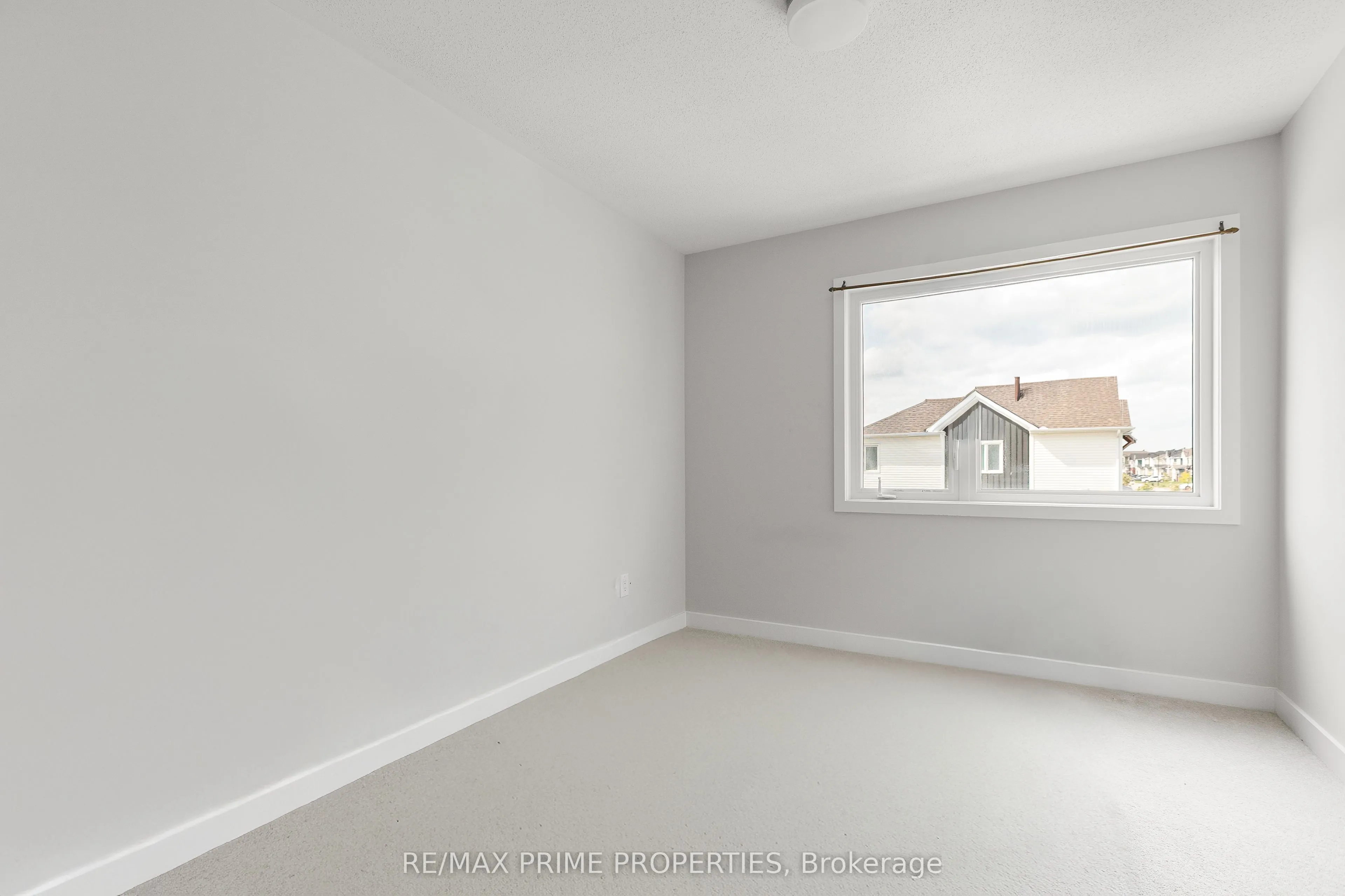 834 Bascule Place