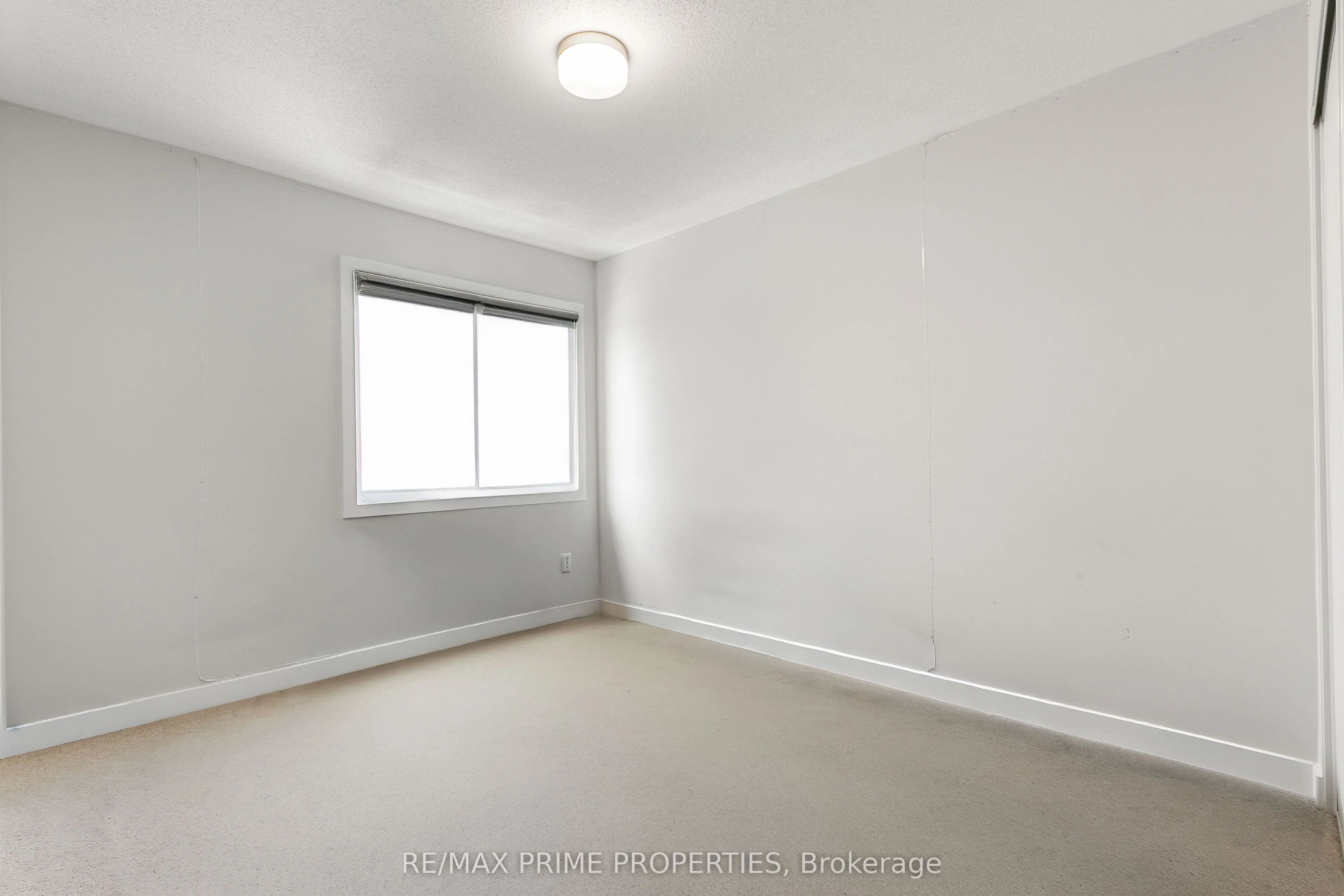 834 Bascule Place