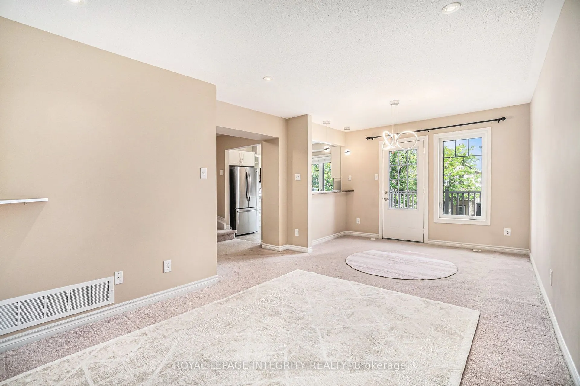 1604 Haydon Circle