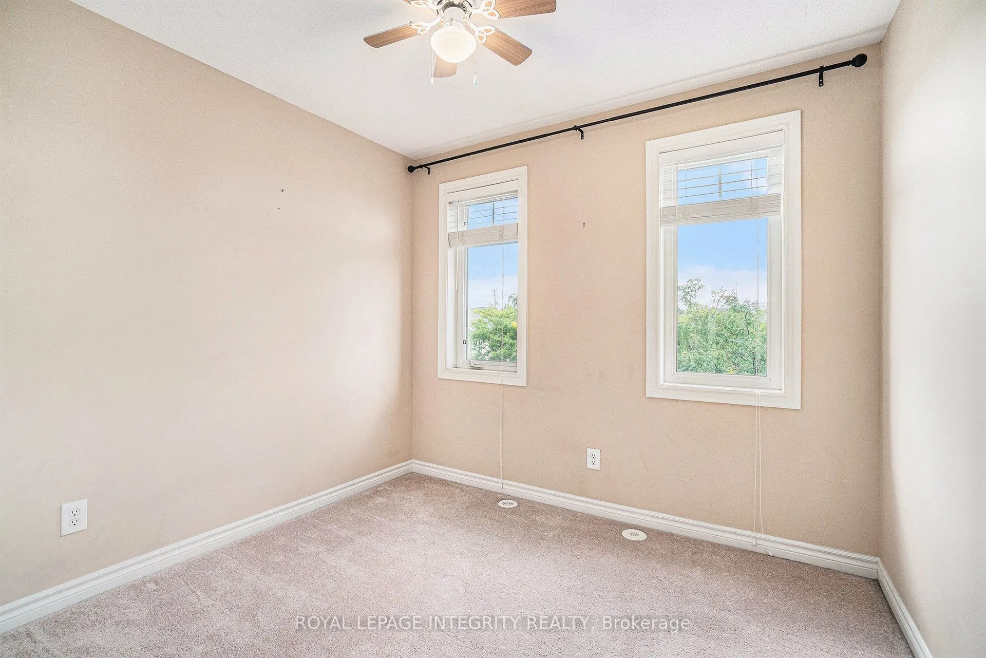 1604 Haydon Circle