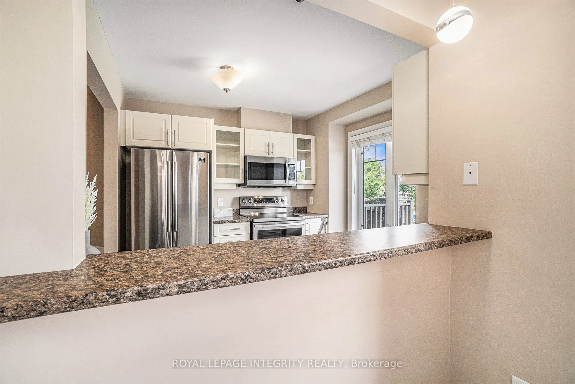 1604 Haydon Circle
