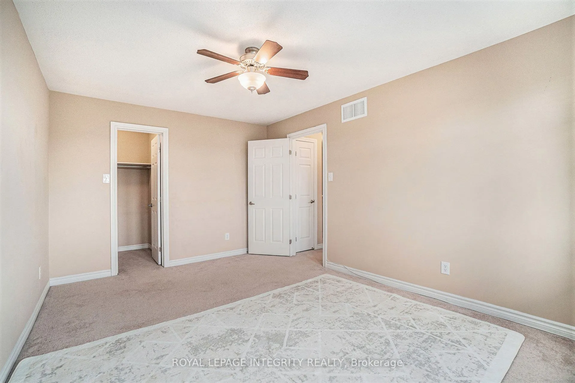 1604 Haydon Circle