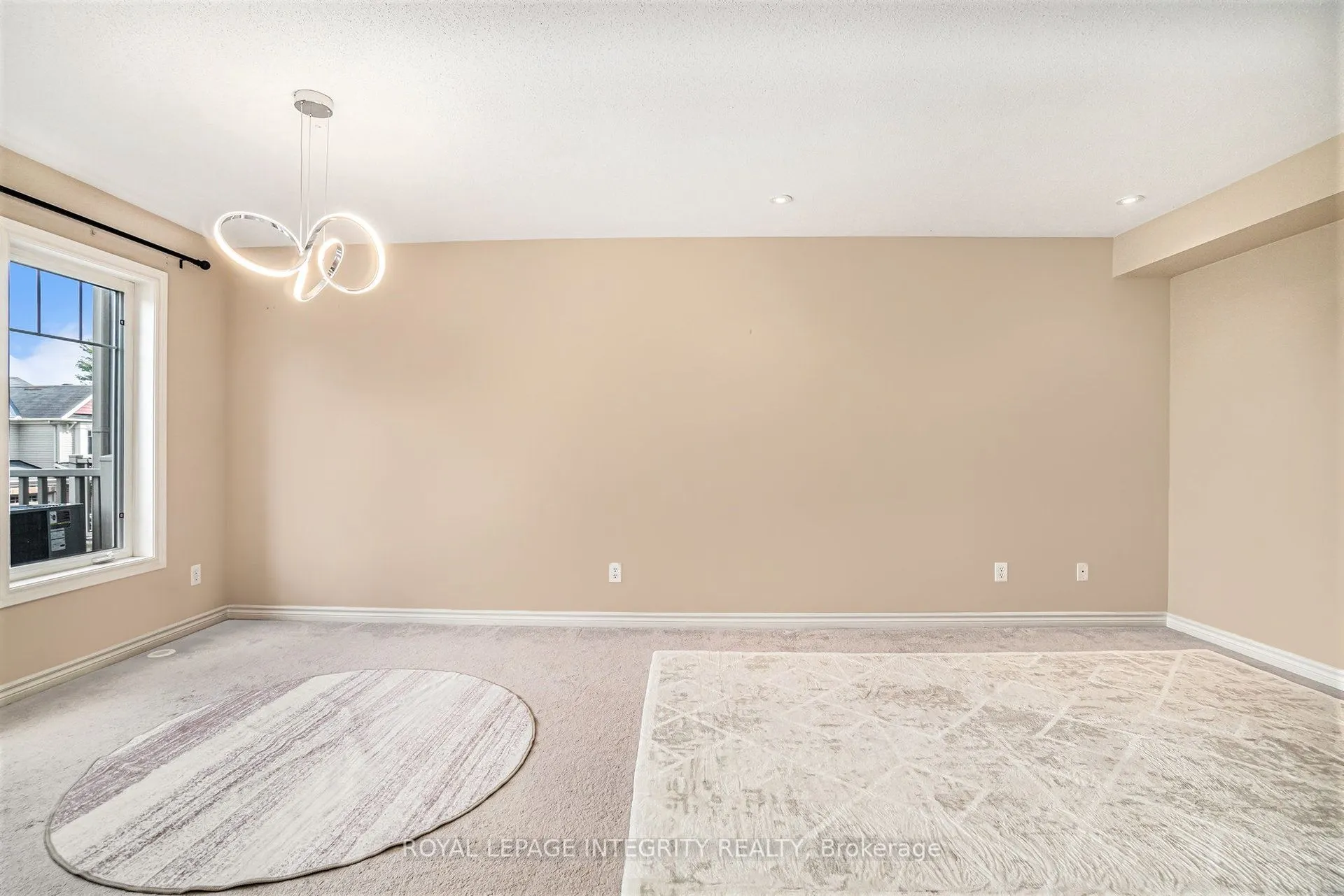 1604 Haydon Circle