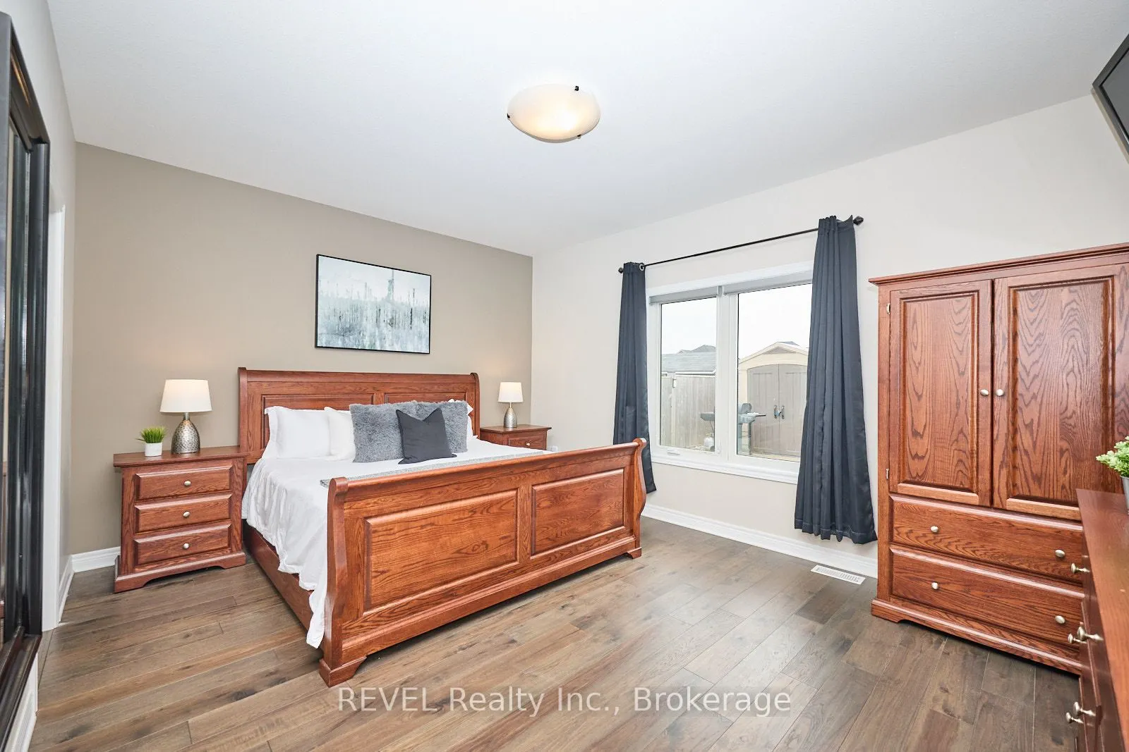 5 Cinnamon Street
