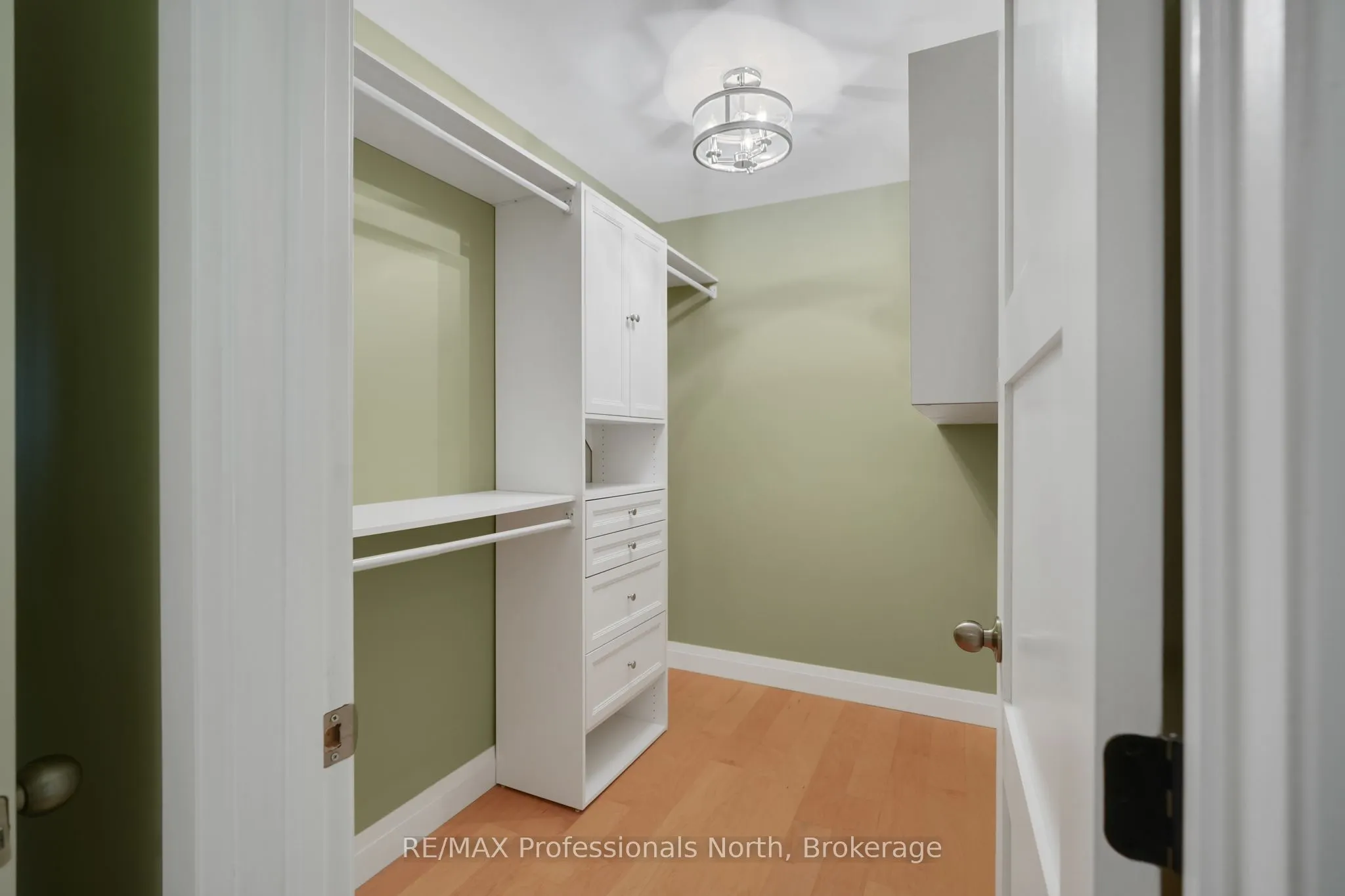 1087 Hawn Road