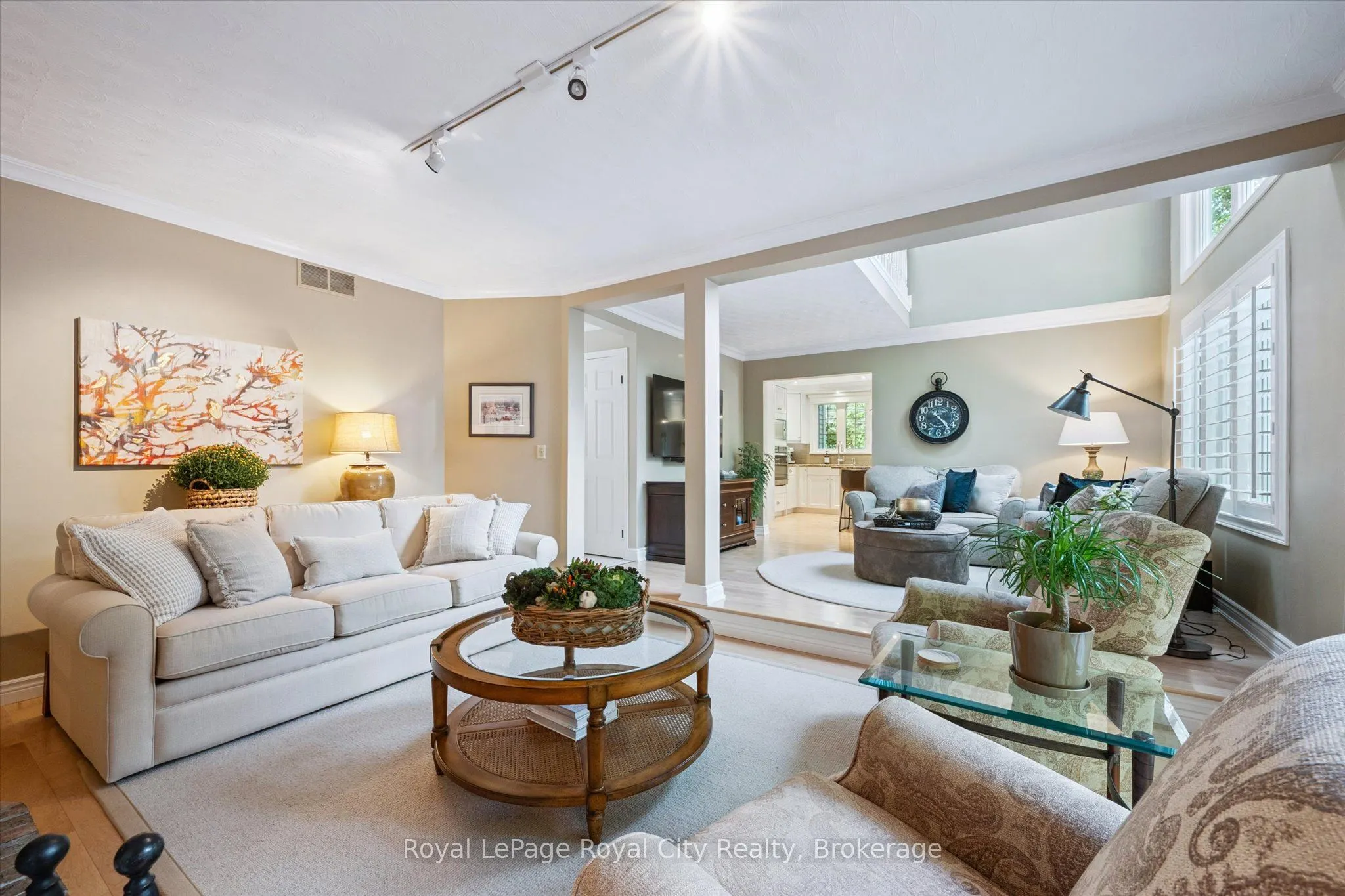 15 Sugarbush Place