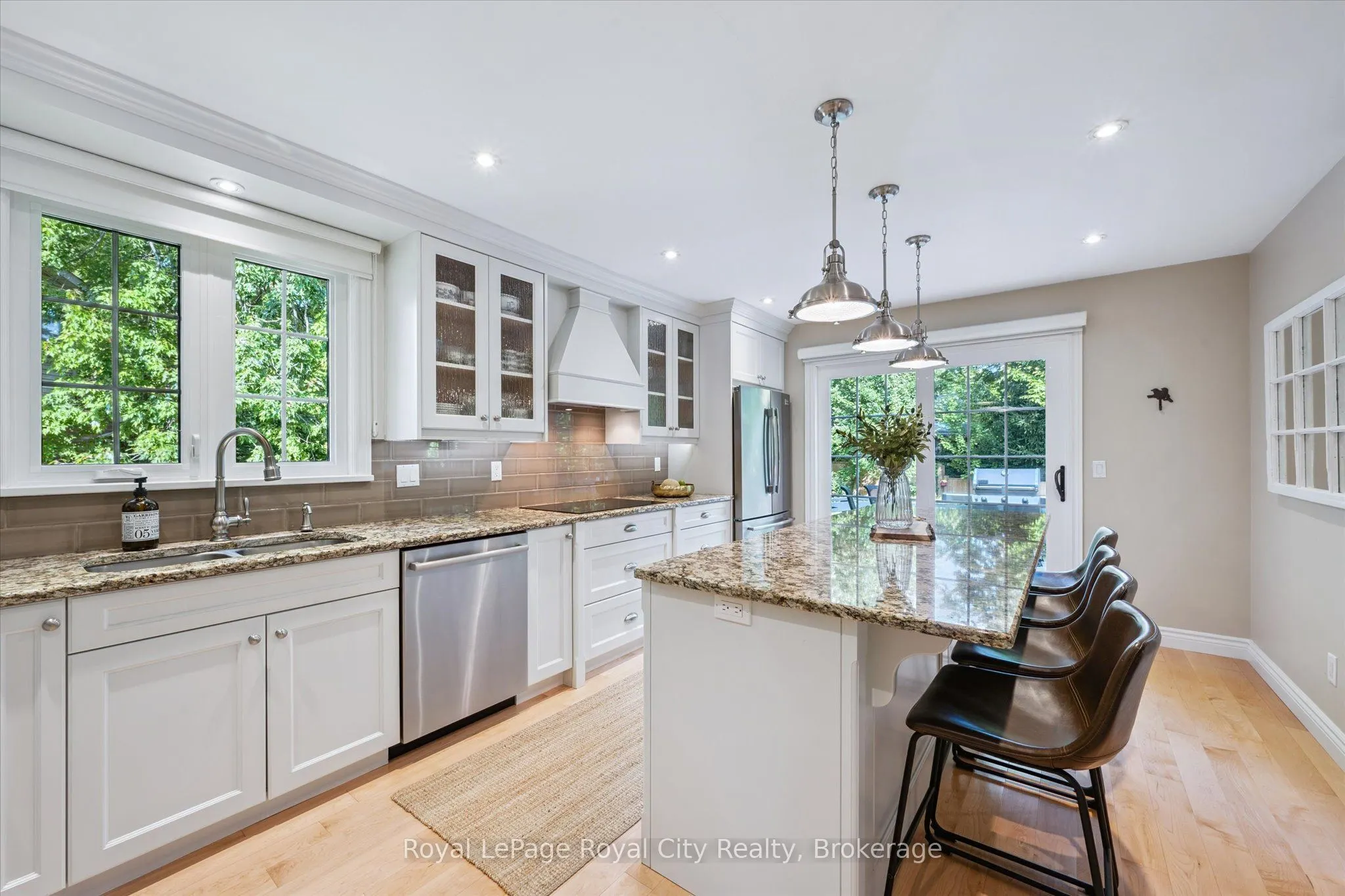 15 Sugarbush Place