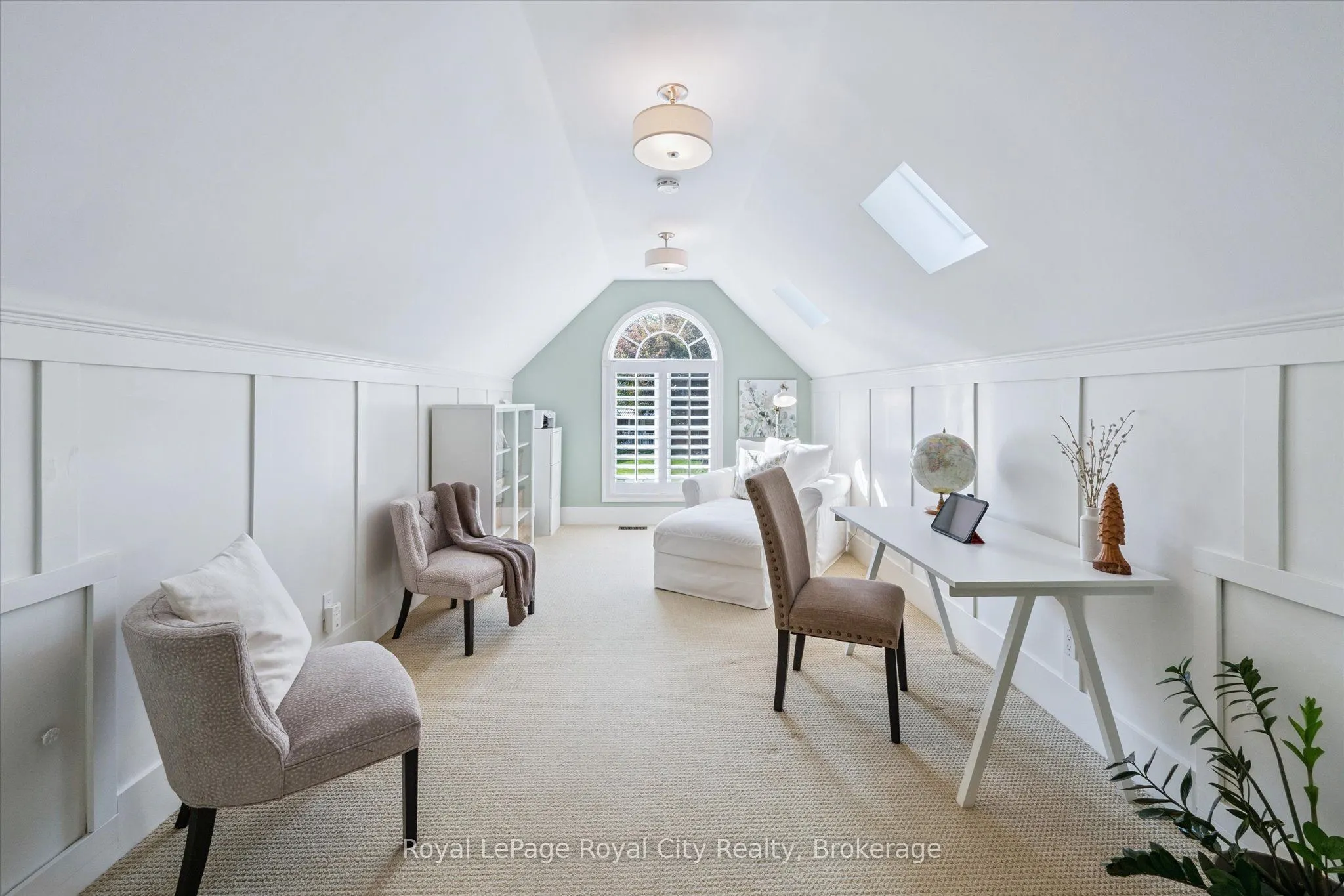 15 Sugarbush Place