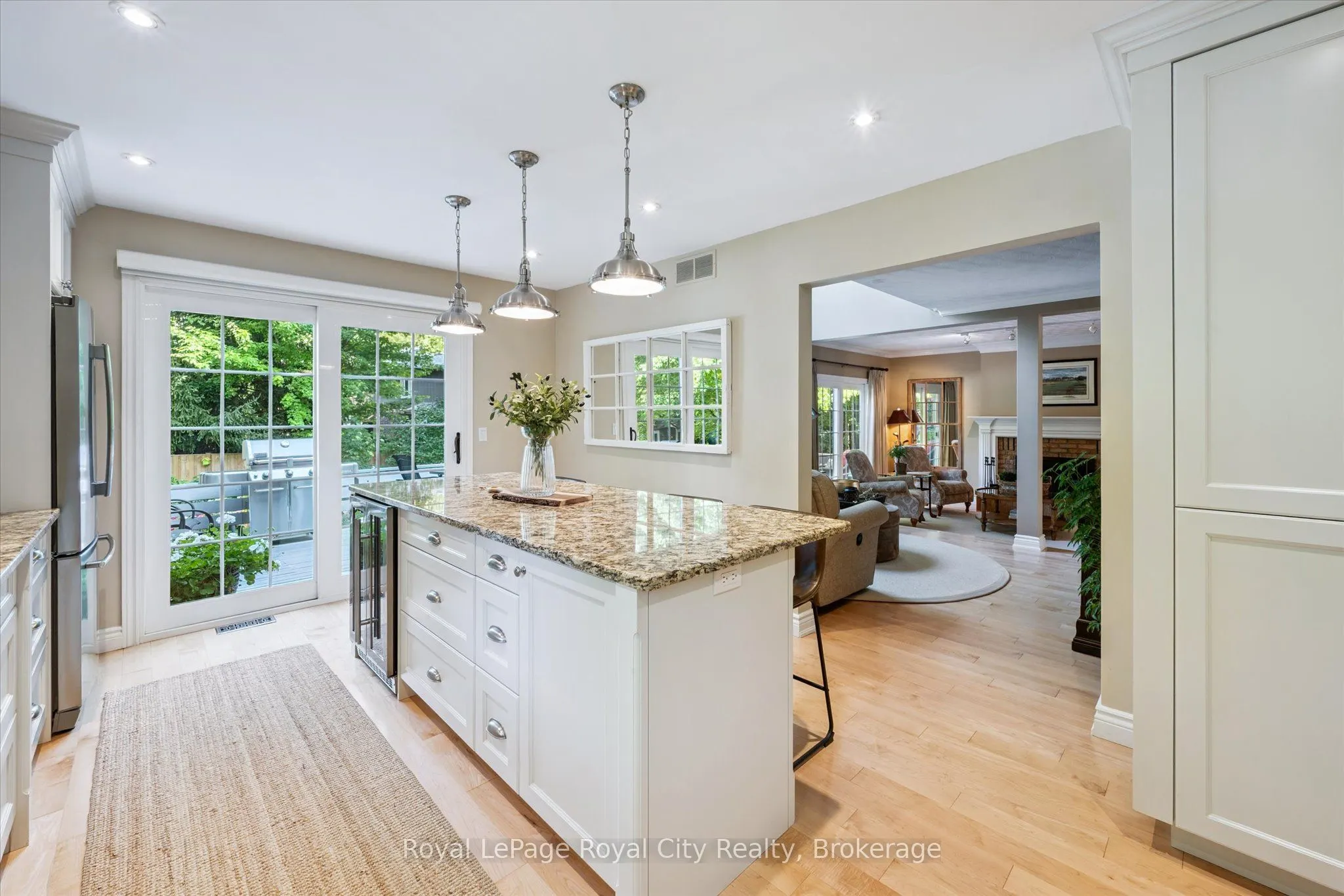 15 Sugarbush Place