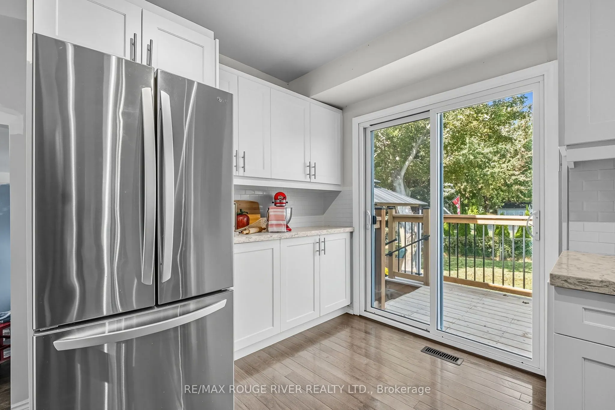 326 Lakeshore Drive