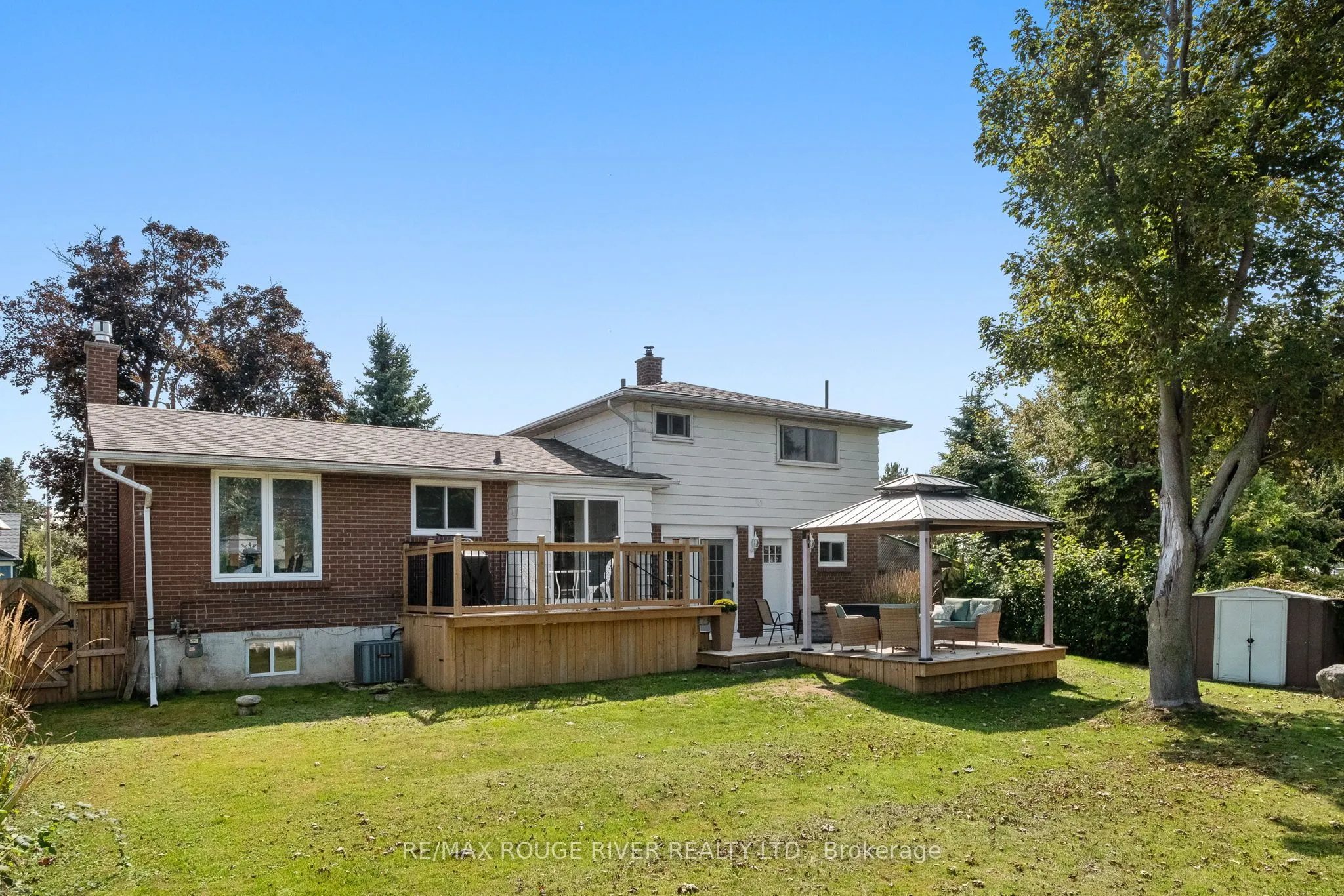 326 Lakeshore Drive