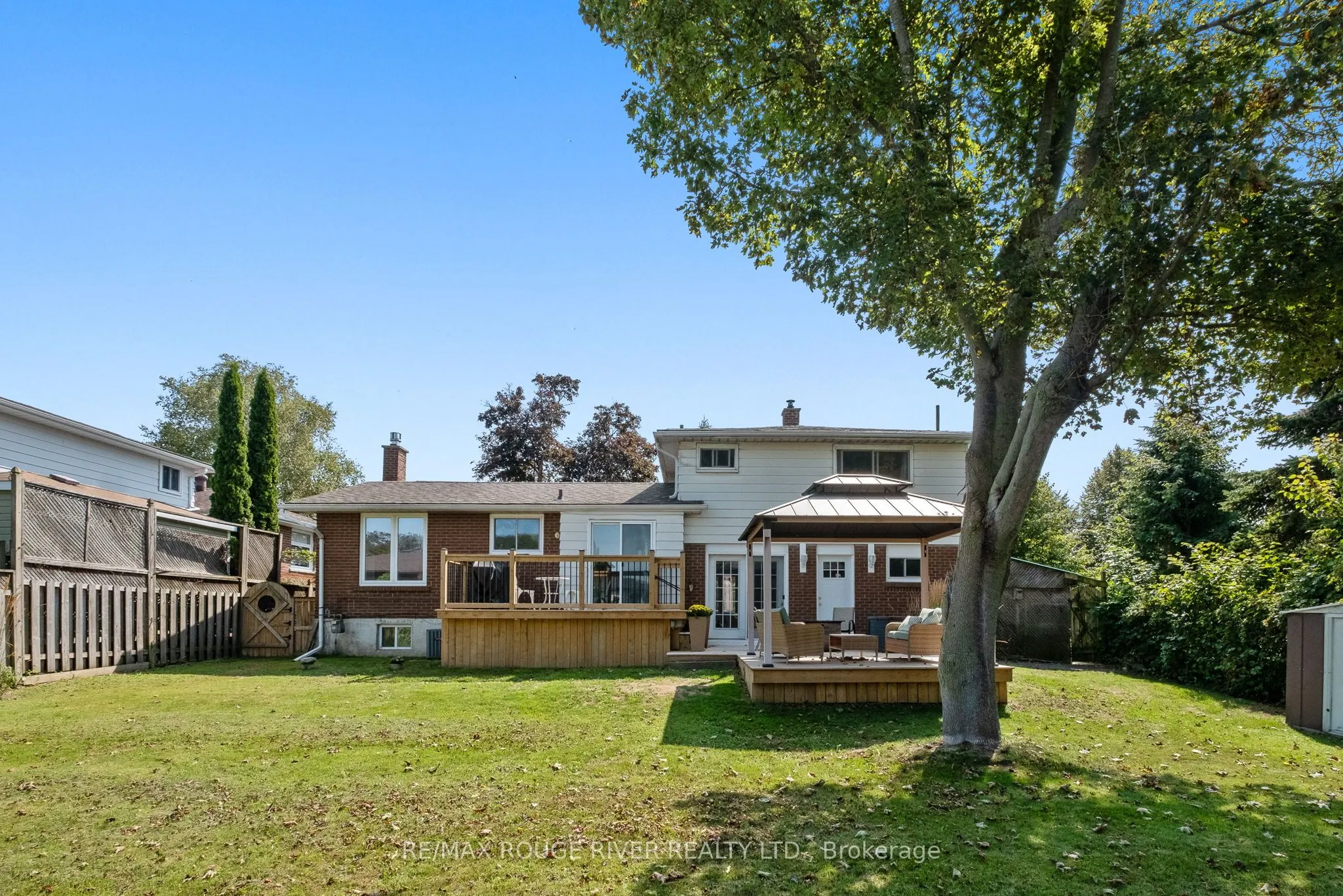 326 Lakeshore Drive