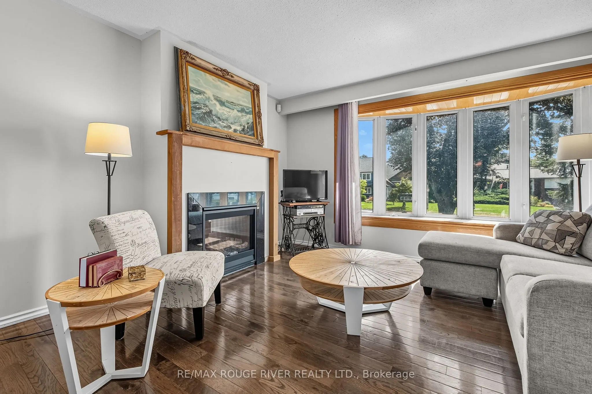 326 Lakeshore Drive