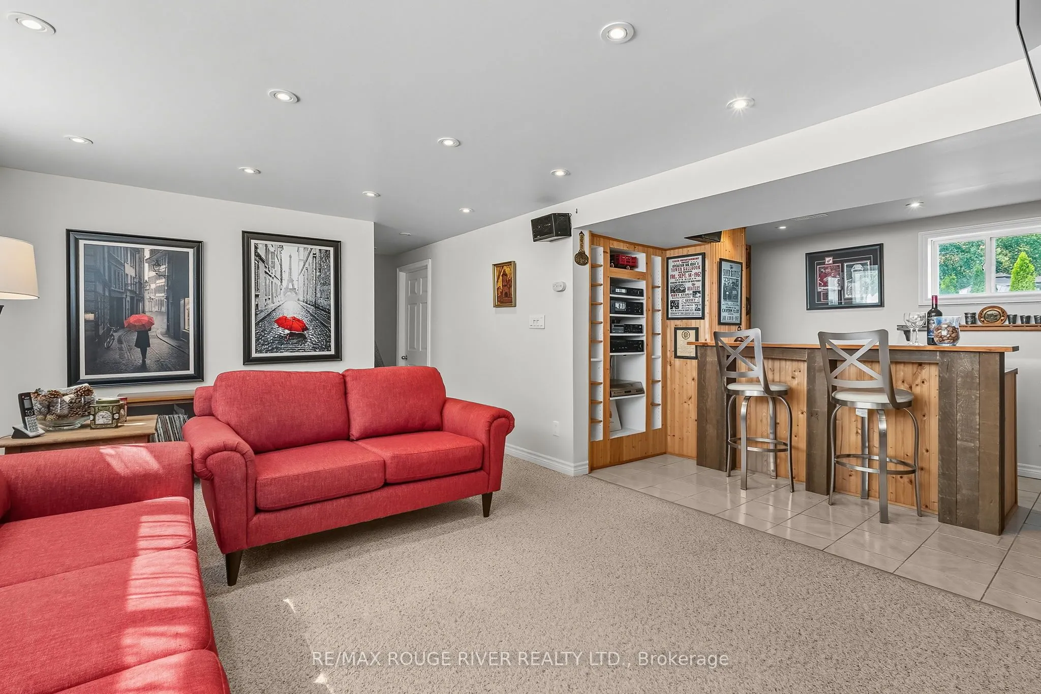 326 Lakeshore Drive
