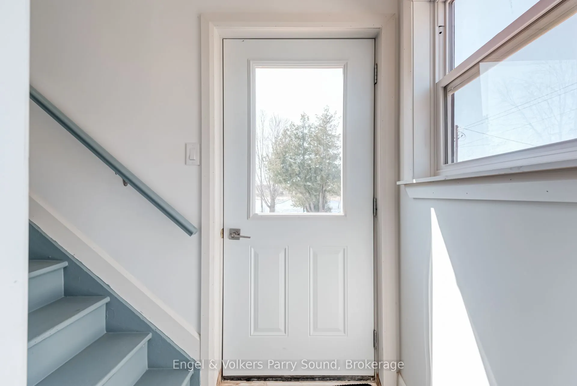1 Holland Avenue