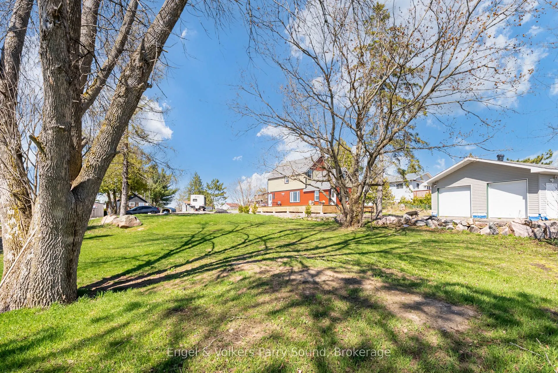 1 Holland Avenue