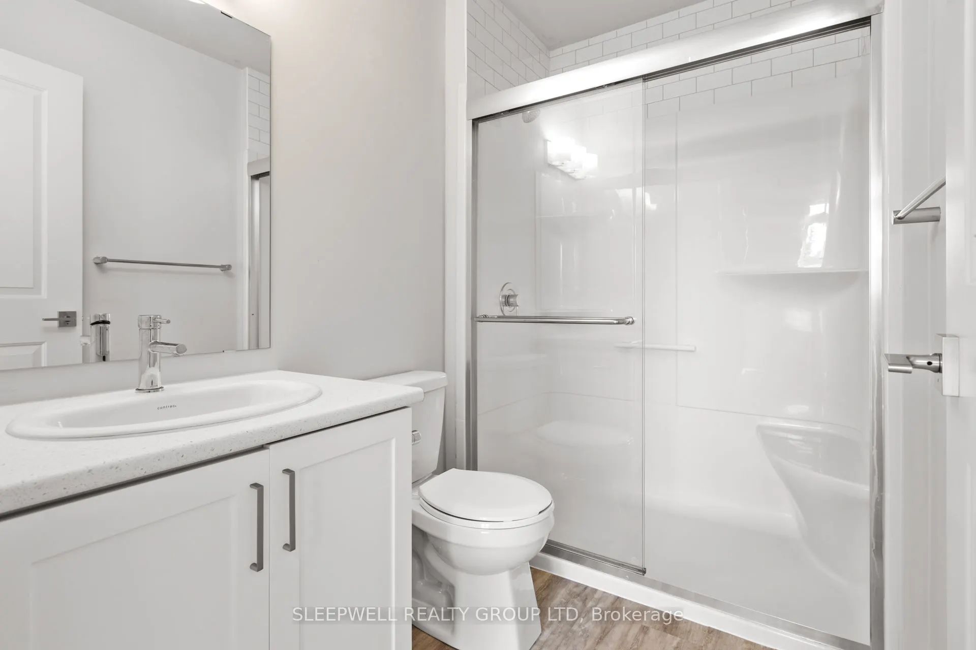 3 BEDALE Drive, #204