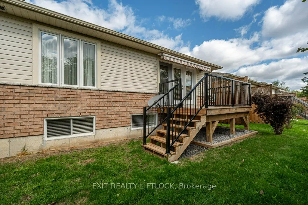 861 Wentworth Street, #4