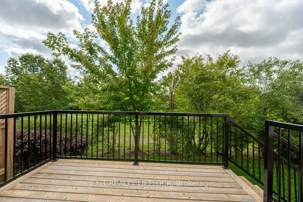 861 Wentworth Street, #4