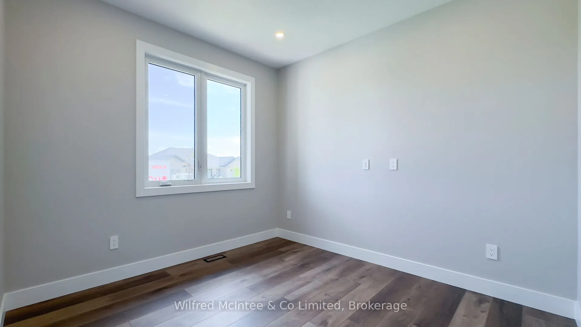 105 Devinwood Avenue