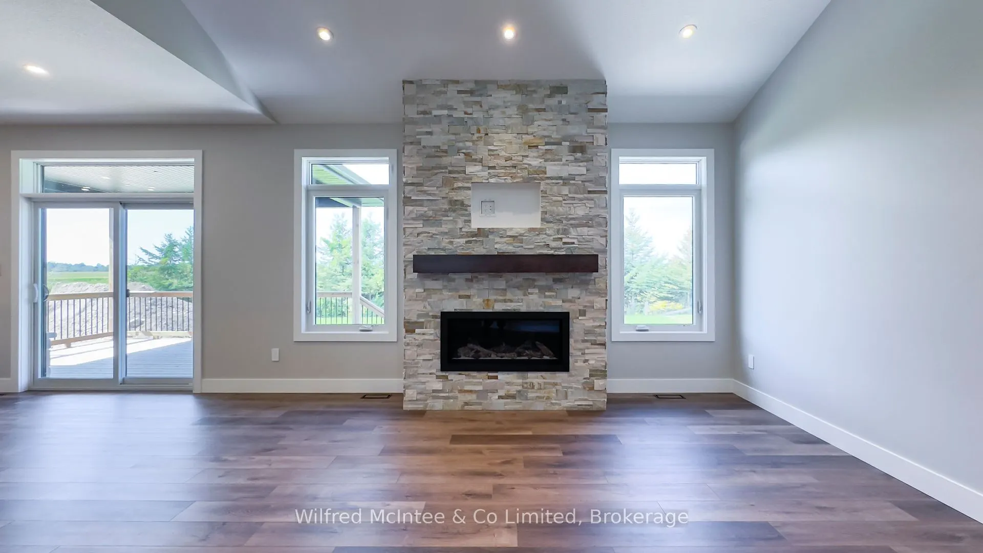 105 Devinwood Avenue