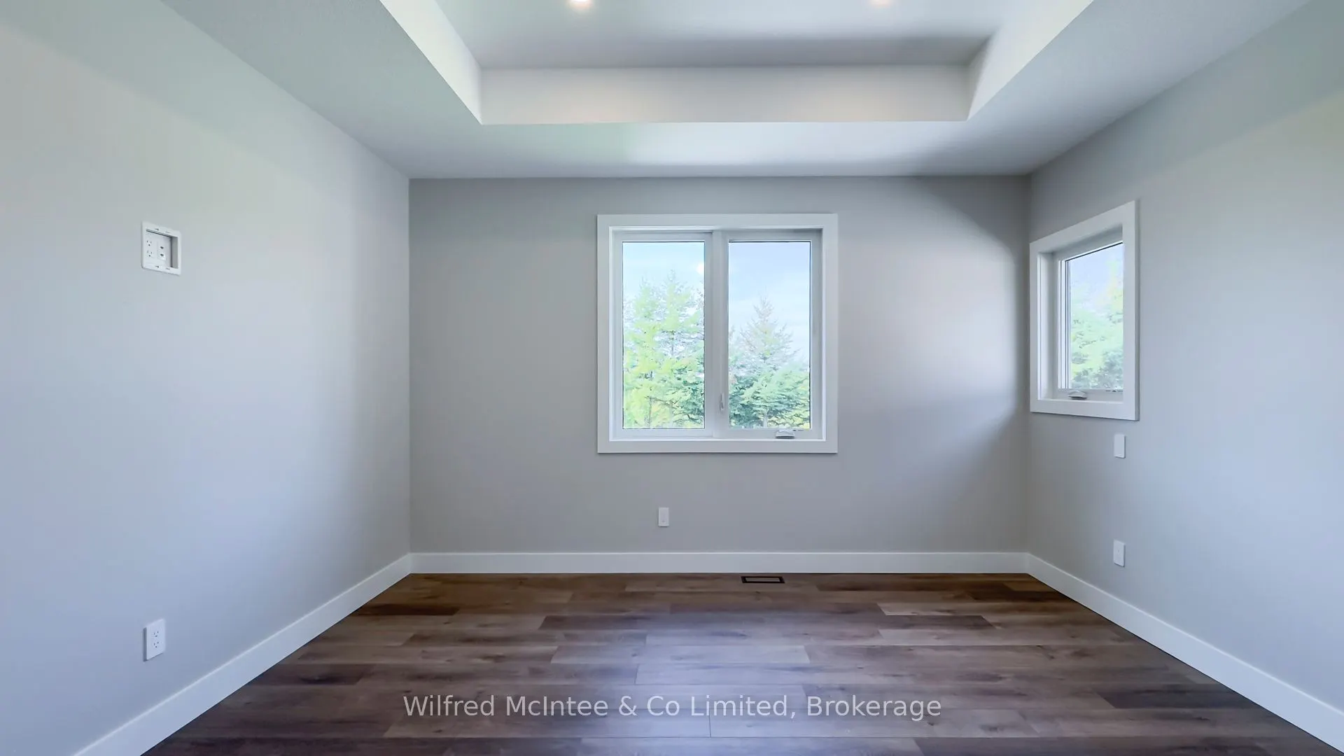 105 Devinwood Avenue