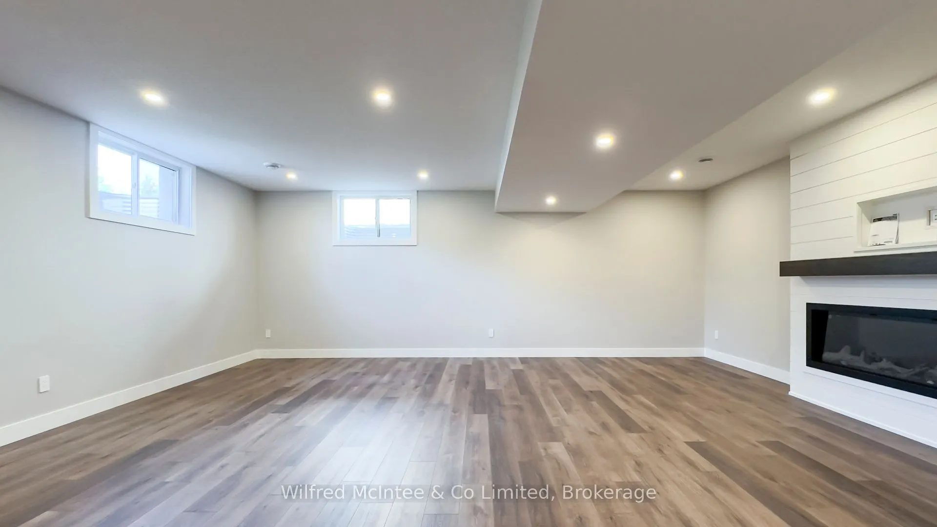 105 Devinwood Avenue