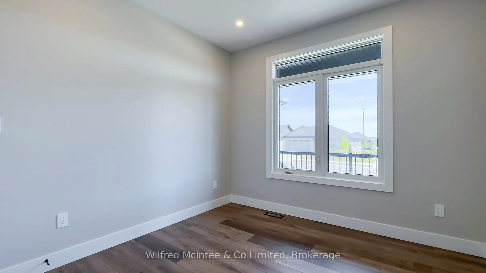 105 Devinwood Avenue