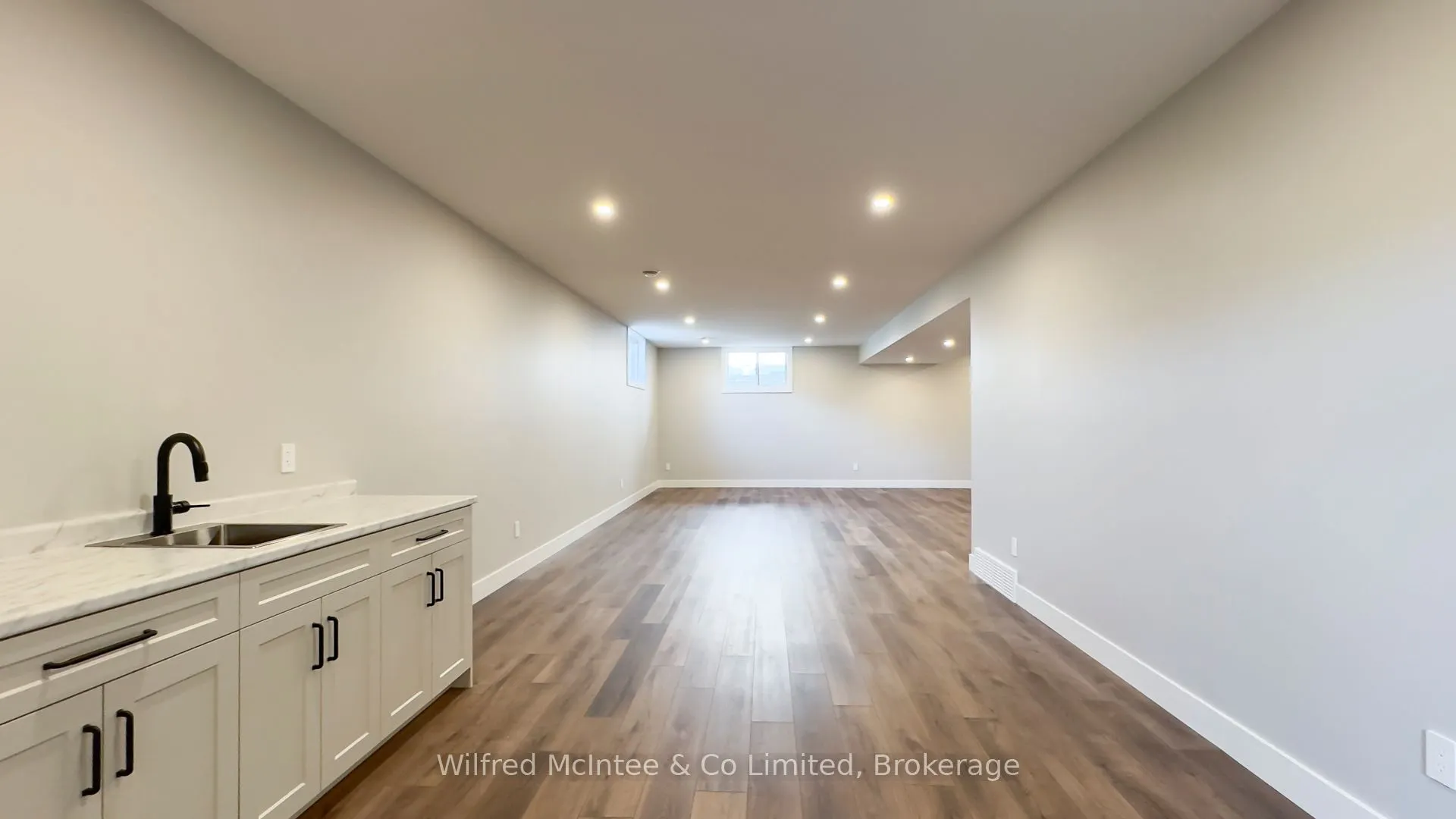 105 Devinwood Avenue