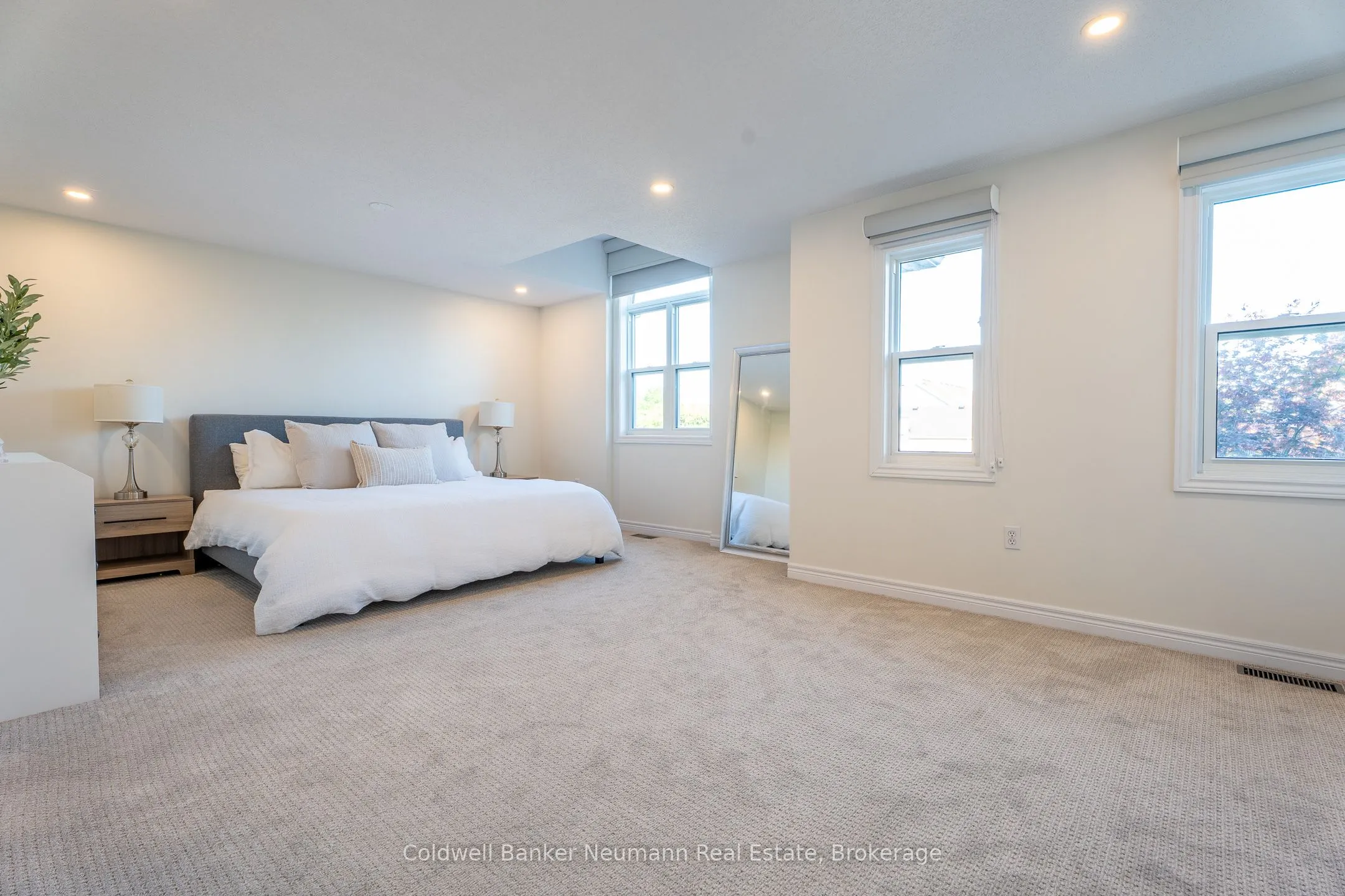 46 Darling Crescent