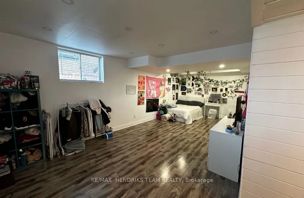4039 Stadelbauer Drive