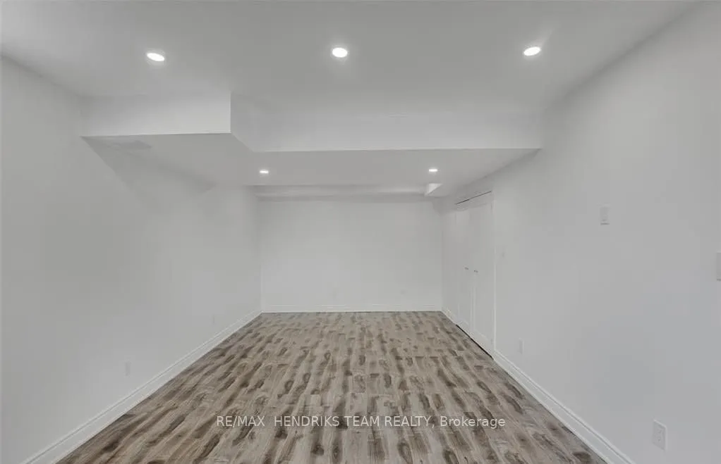 4039 Stadelbauer Drive