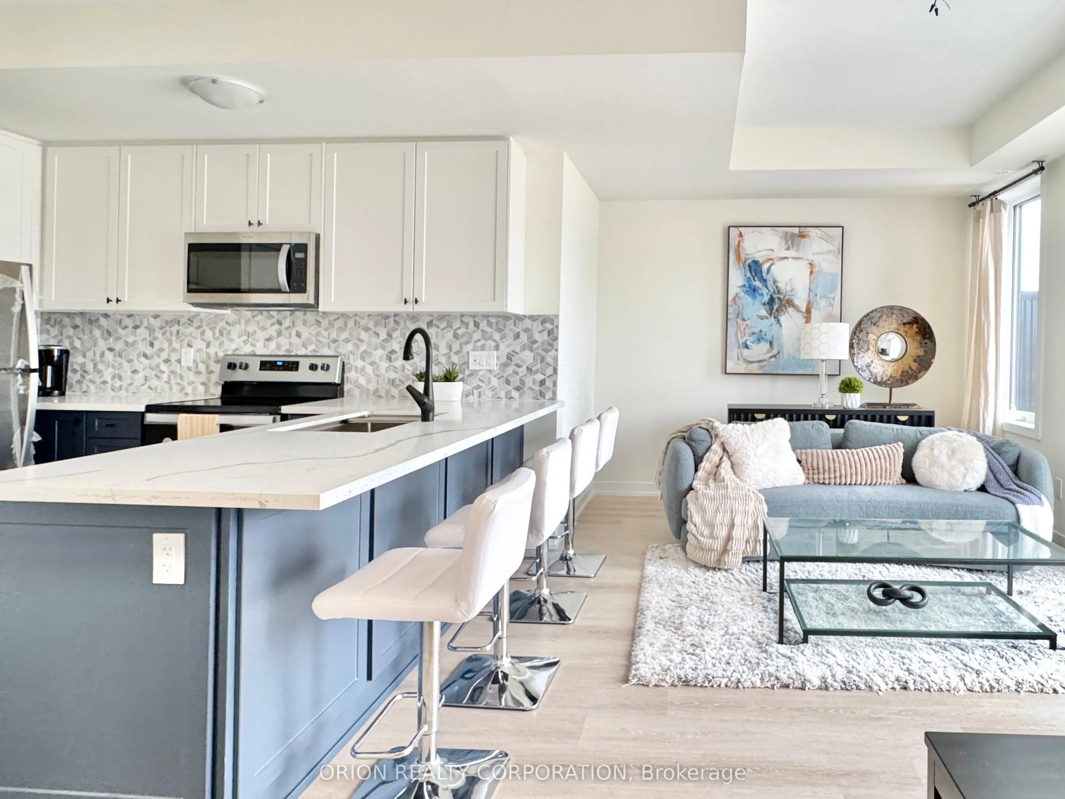 160 Densmore Road, #704