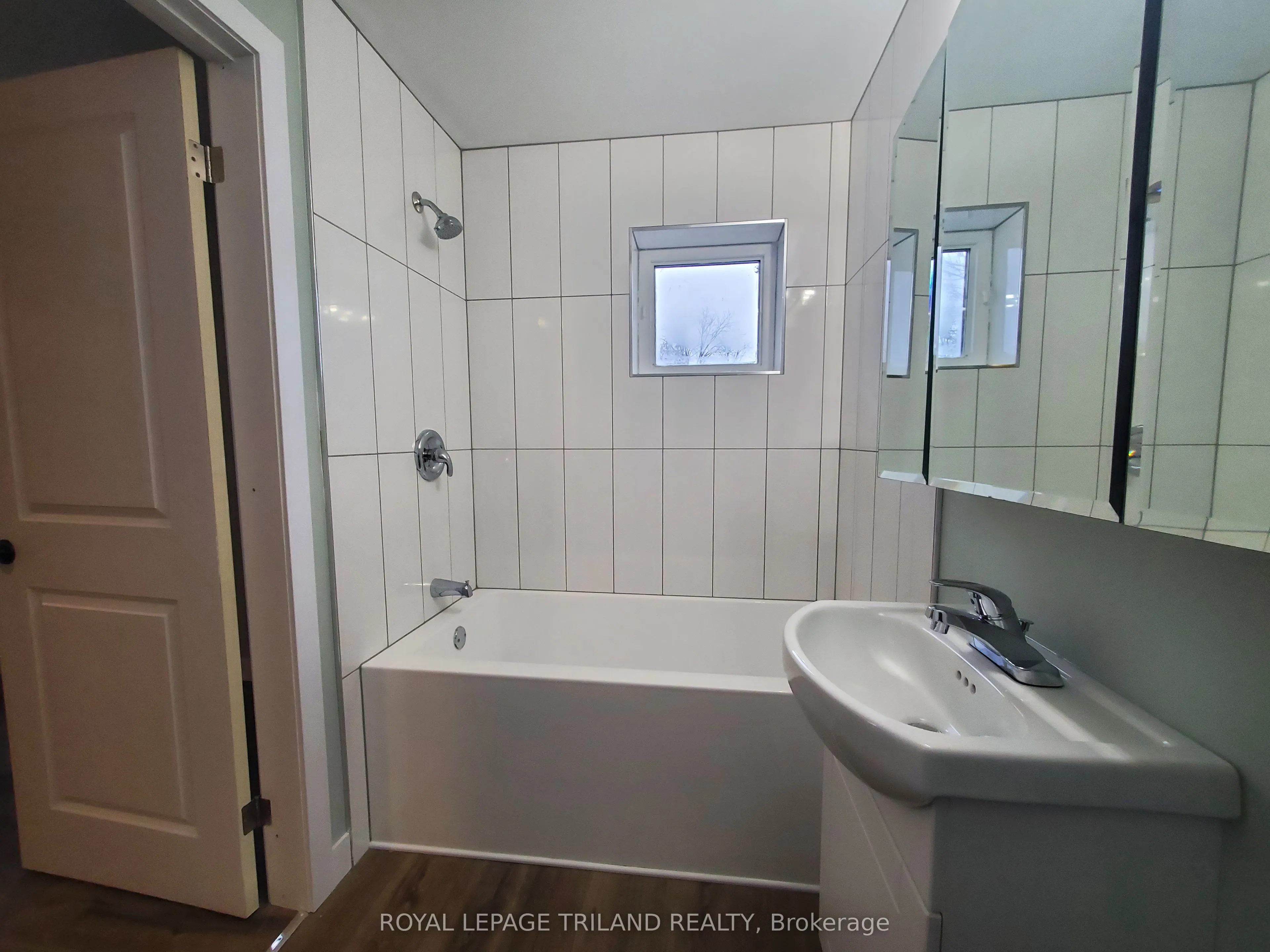104 Flora Street, #UPPER UNIT